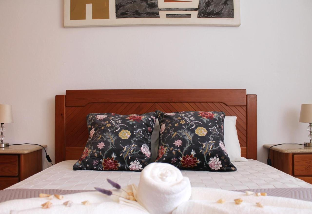 Casa Do Limoeiro Villa อัลบูเฟรา ภายนอก รูปภาพ